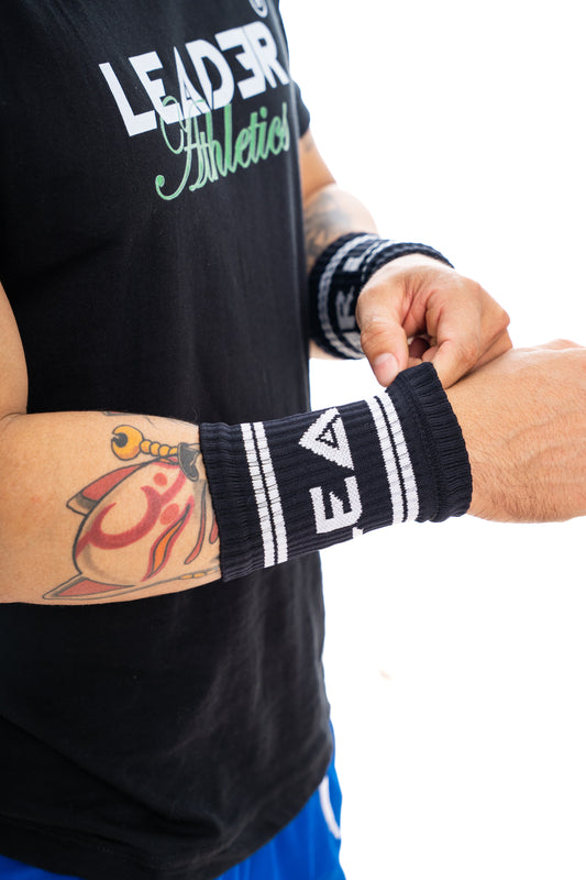 WRISTBAND (muñequera de sudor) Negro con blanco