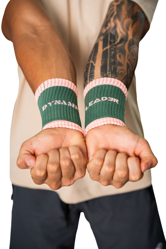 WRISTBAND DINAMYC (muñequera de sudor) Verde Salvía con Salmón
