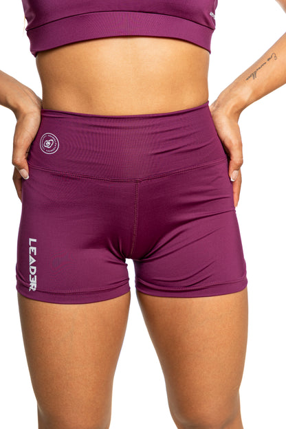 Short Berenjena Leader