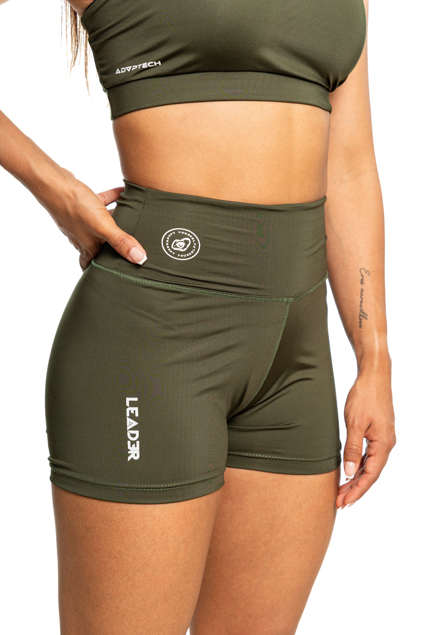 Short Verde Militar Leader