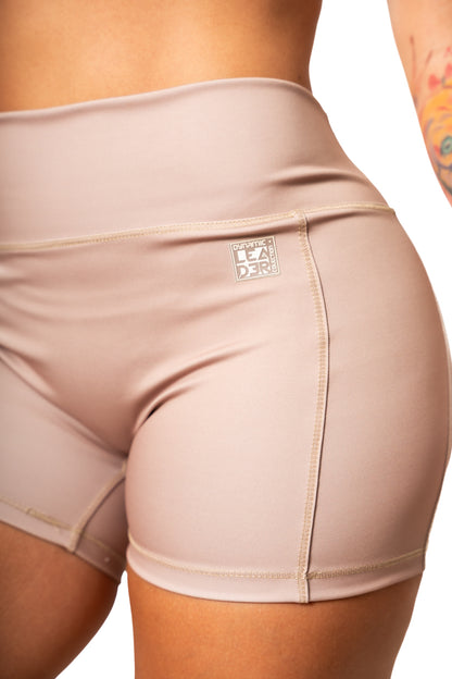 Short Dynamic Nude