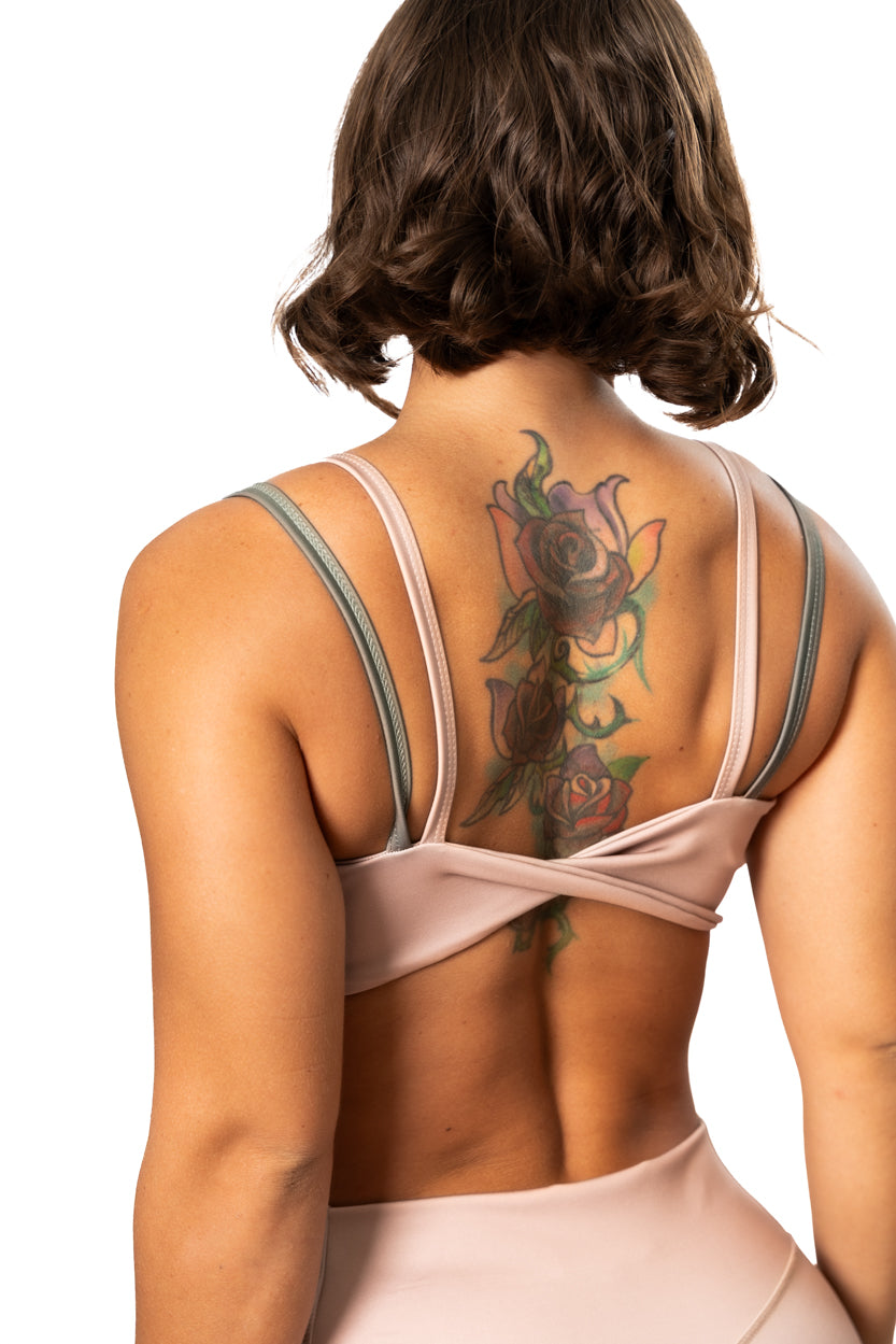 Top Emilia Nude sesgo Verde Militar